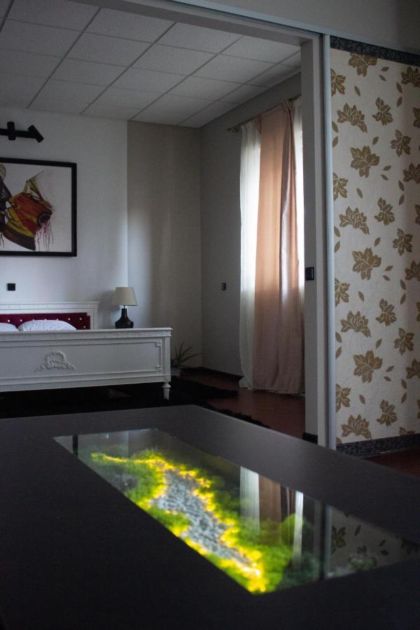 Yox Apartment 1 Nagyvárad Kültér fotó