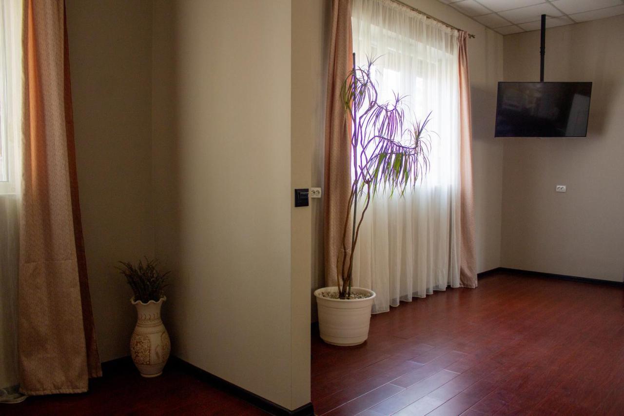Yox Apartment 1 Nagyvárad Kültér fotó